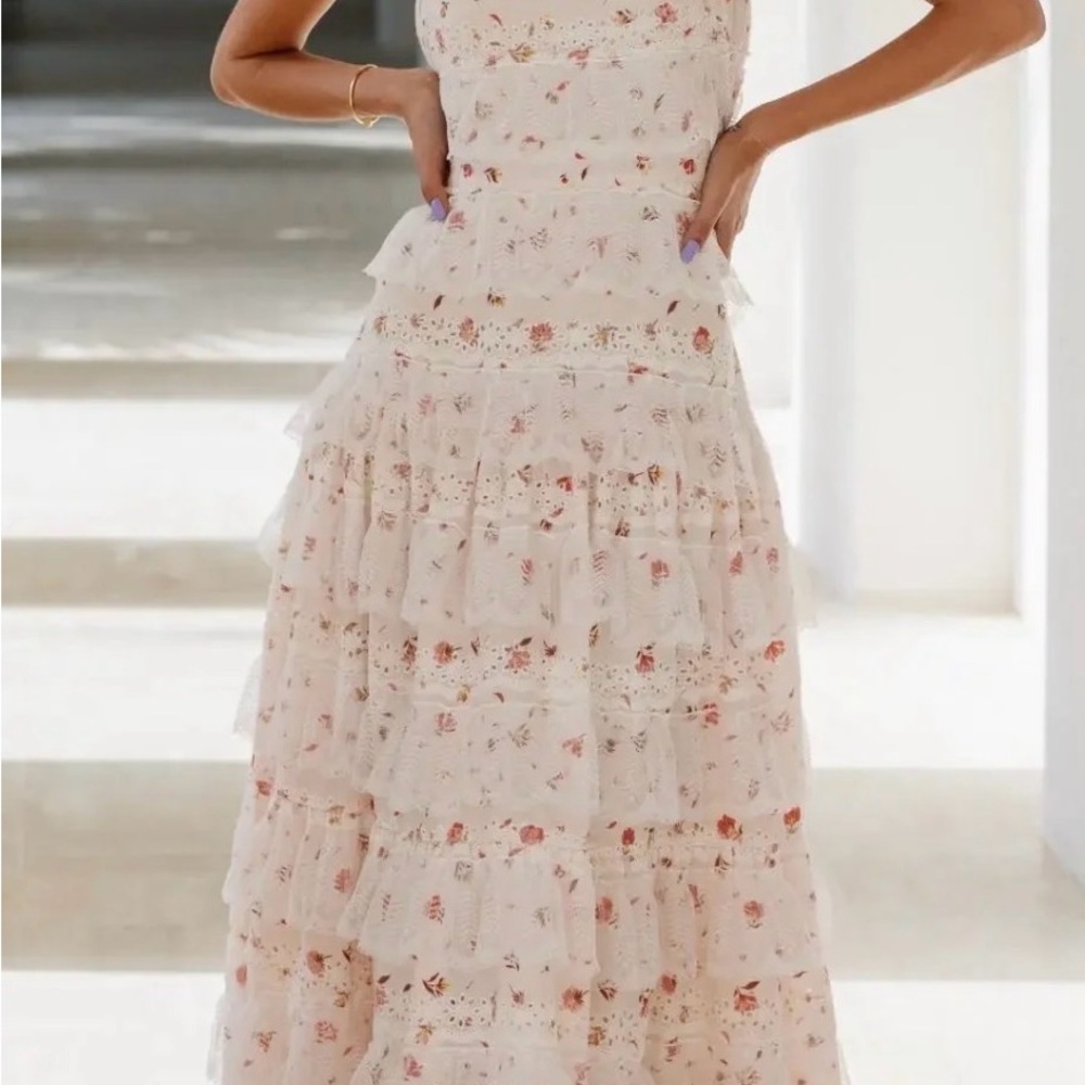 Floral Tiered Maxi Dress in Light Pink